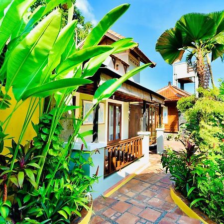 Villa Naga Maya Легиан Экстерьер фото