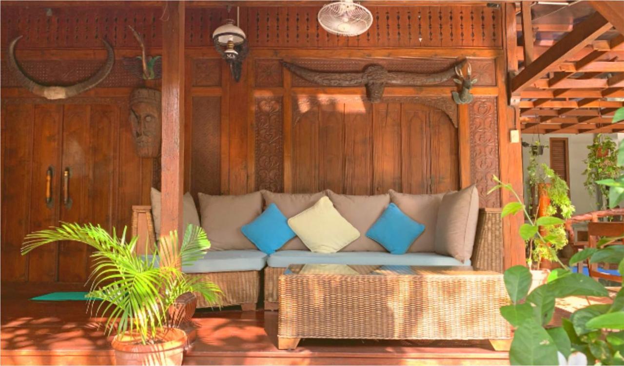 Villa Naga Maya Легиан Экстерьер фото