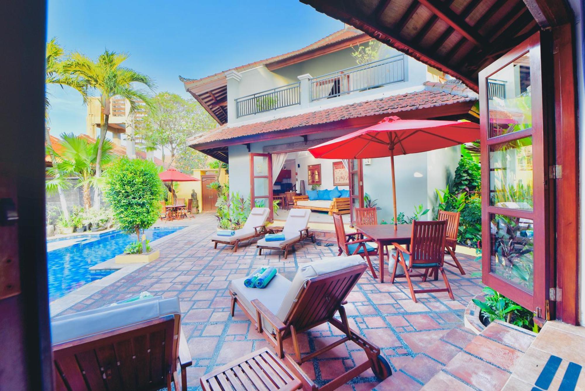 Villa Naga Maya Легиан Экстерьер фото